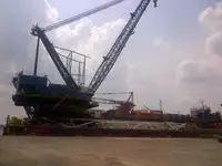 Баржа на продажу