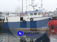 Судно для перевозки живой рыбы на продажу
