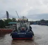 Буксир на продажу