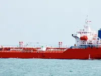 Нефтеналивной/химический танкер на продажу