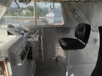 Буксир для перевозки экипажа на продажу