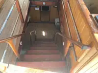 Паром на продажу
