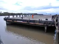 Баржа на продажу
