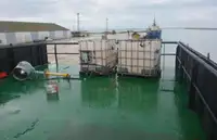 Баржа на продажу