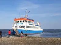 Пассажирское судно на продажу