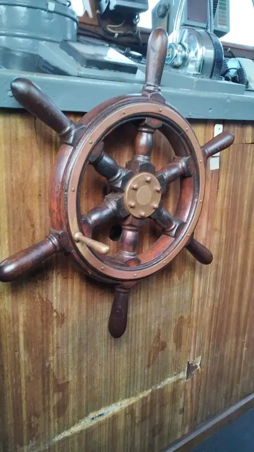 Буксир на продажу