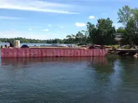 Баржа на продажу