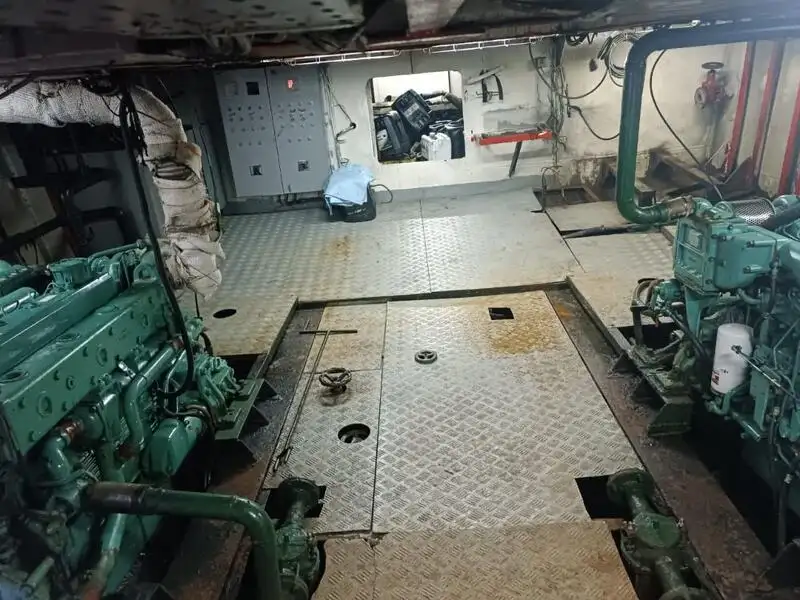 Рабочие суда на продажу