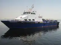 Буксир для перевозки экипажа на продажу