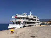 Круизное судно на продажу