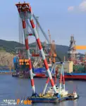 Судно с краном на продажу