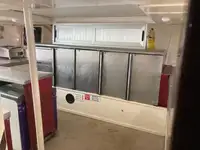 Паром на продажу