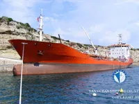 Нефтеналивной/химический танкер на продажу