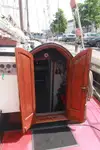 Плавающий отель на продажу
