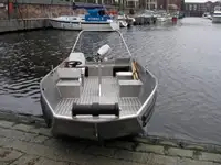 Баржа на продажу