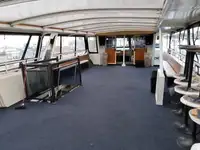 Круизное судно на продажу