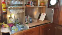 Паром на продажу