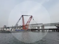 Судно с краном на продажу