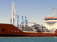 Нефтеналивной/химический танкер на продажу