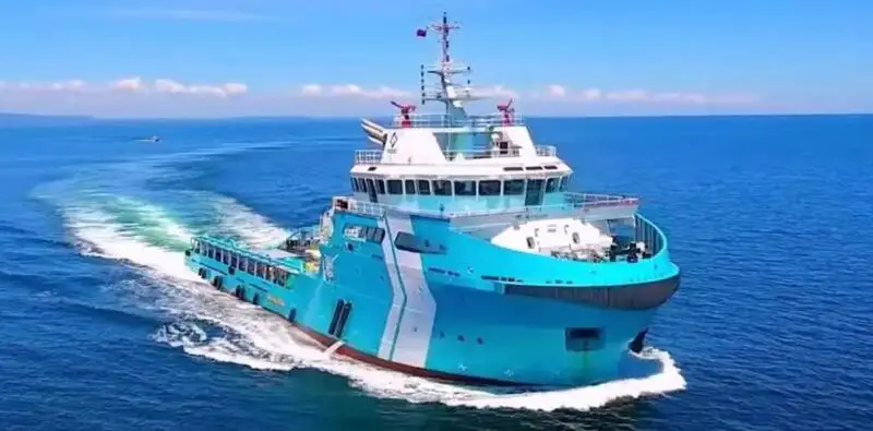 Буксир продается