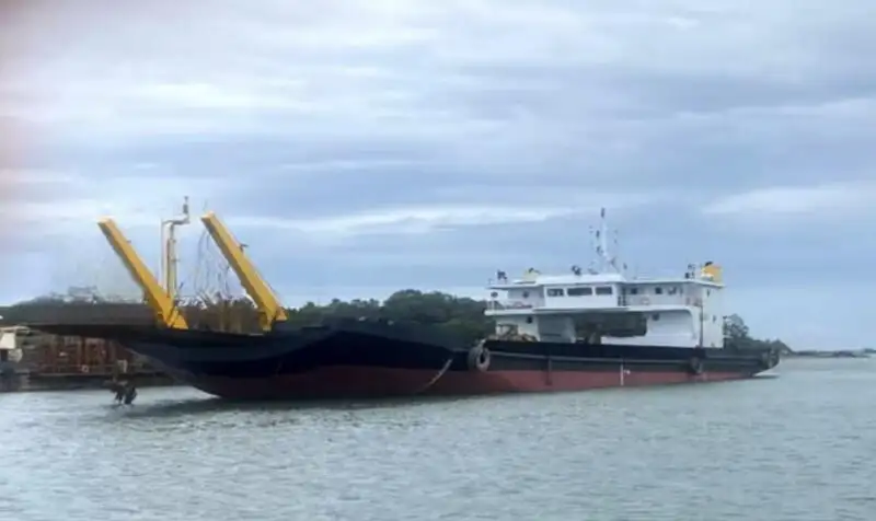 Баржа продается