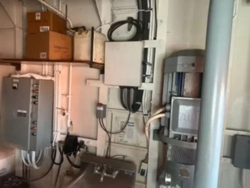 Буксир продается