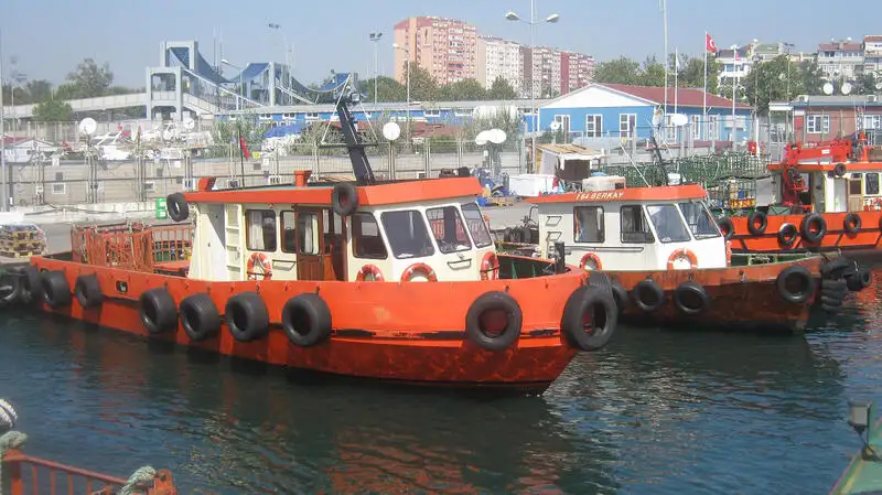 Буксир продается