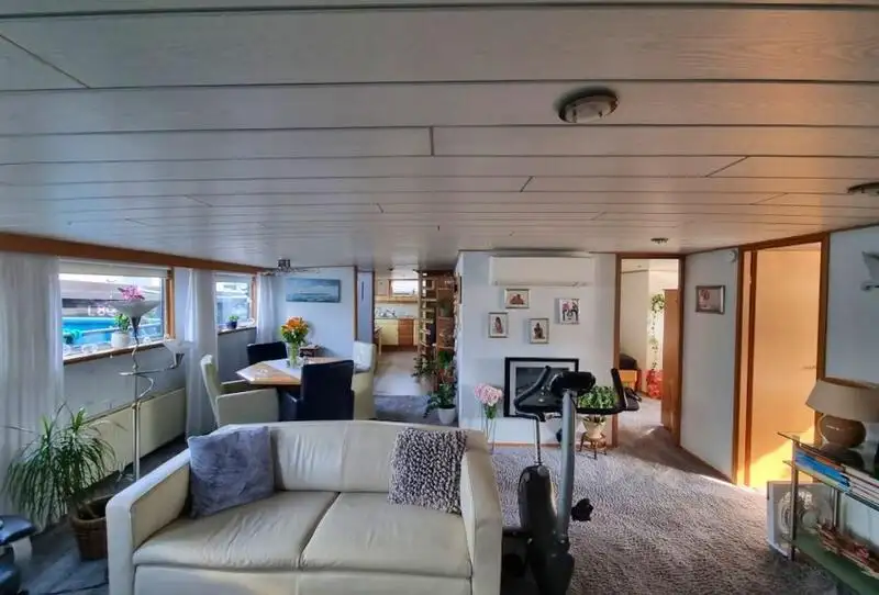 Баржа продается