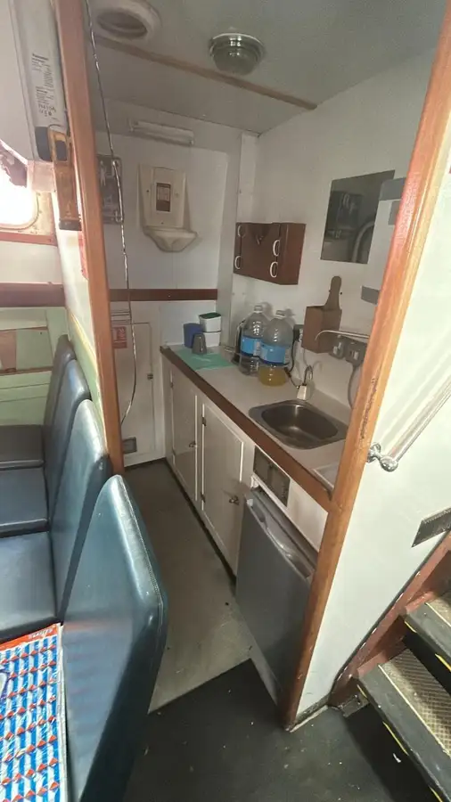 Паромное судно продается