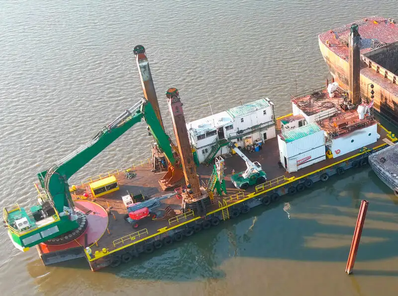 Земснаряд продается