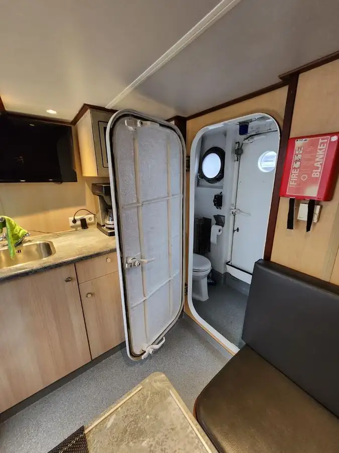 Рабочие лодки продается