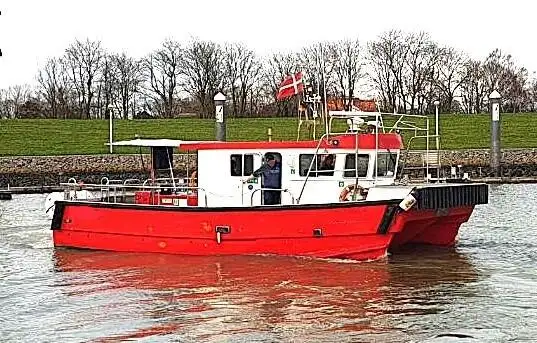 Катамаран продается