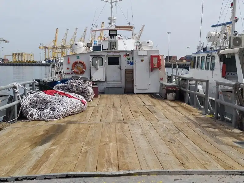 Корабль снабжения продается