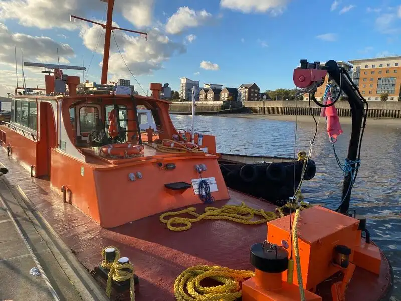 Исследовательское судно продается