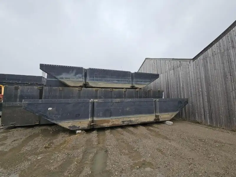 Понтон продается