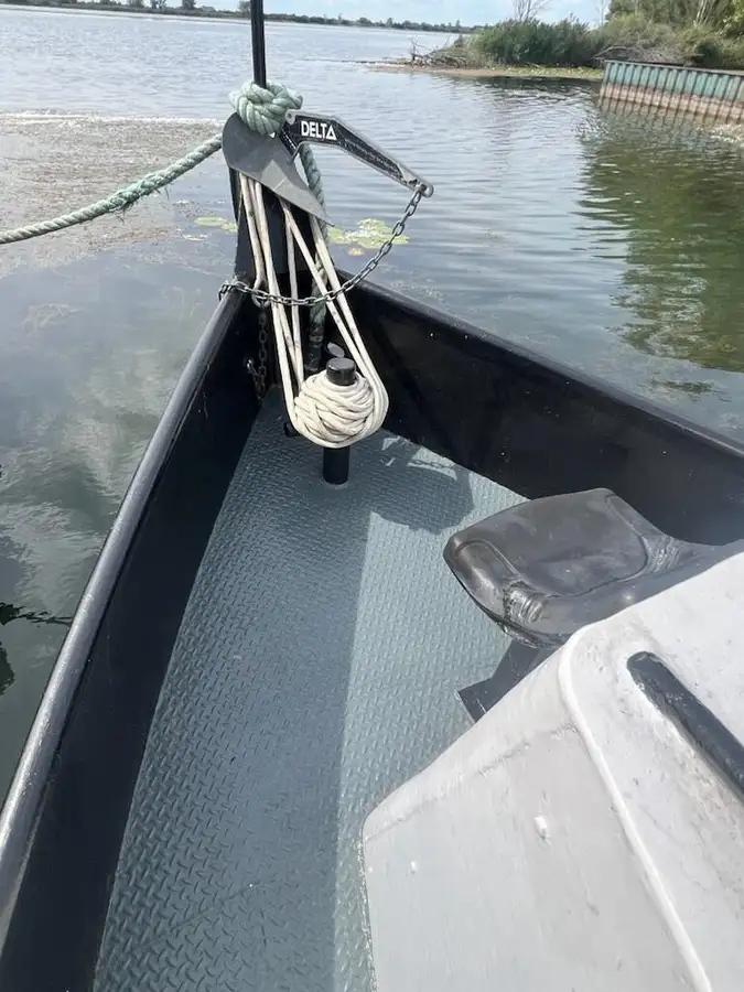 Буксир продается