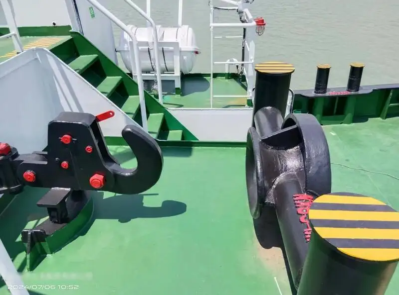 Буксир продается