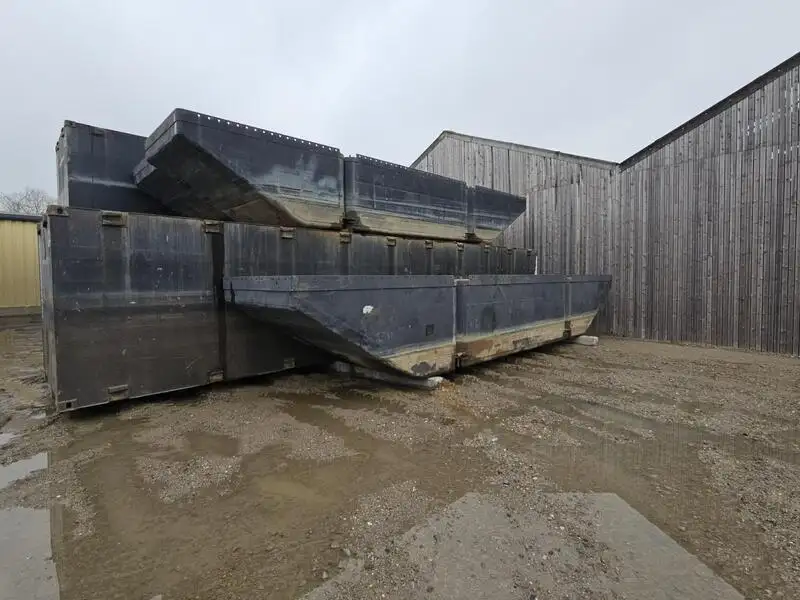 Понтон продается