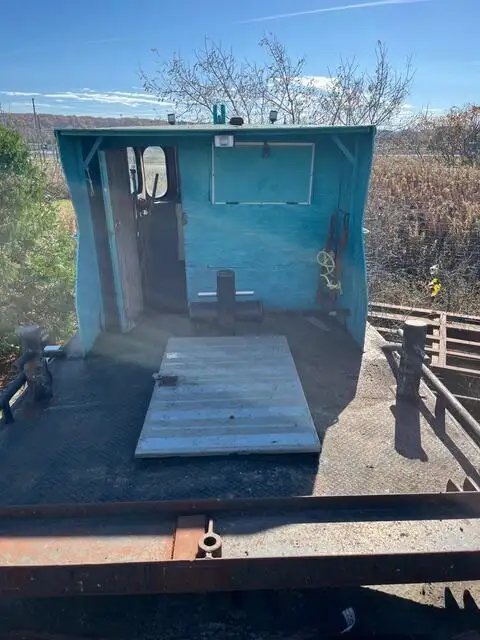 Рабочие лодки продается