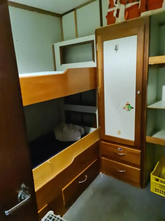 Ярусное судно продается