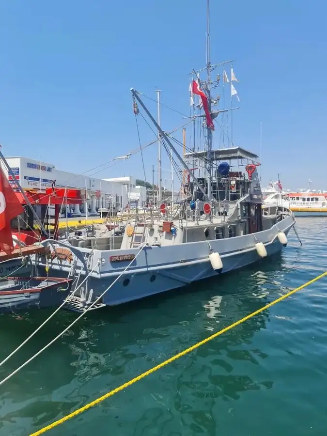 Пожарный катер продается