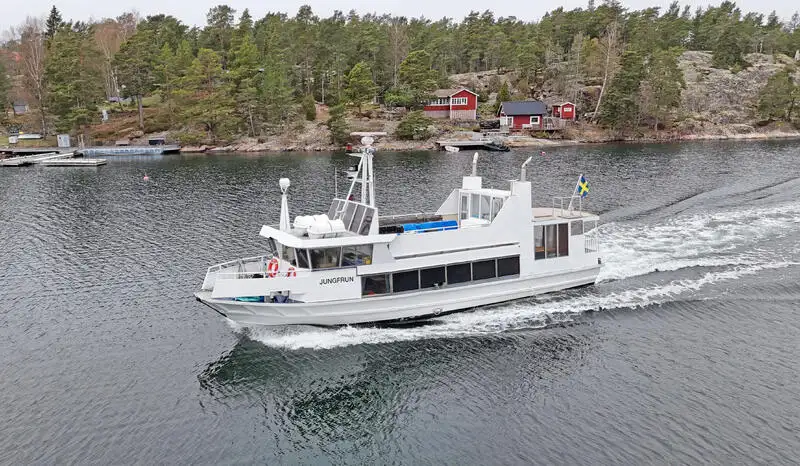 Моторное судно продается