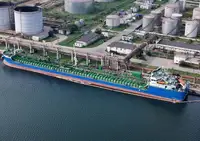 Нефтяной танкер, Химовоз продается