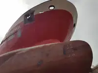 Рыболовный траулер продается