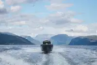 Патрульный катер продается