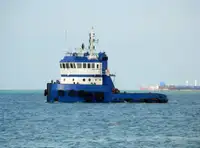 Буксир продается