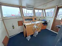 Моторное судно продается