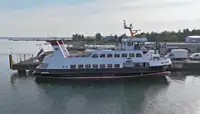 Моторное судно продается