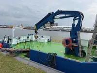 Корабль снабжения продается