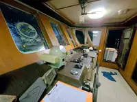 Десантный корабль, Танк продается